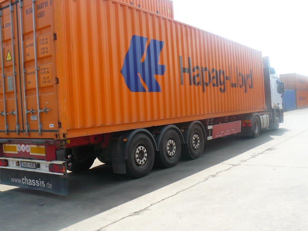 Camion Hub Dacia