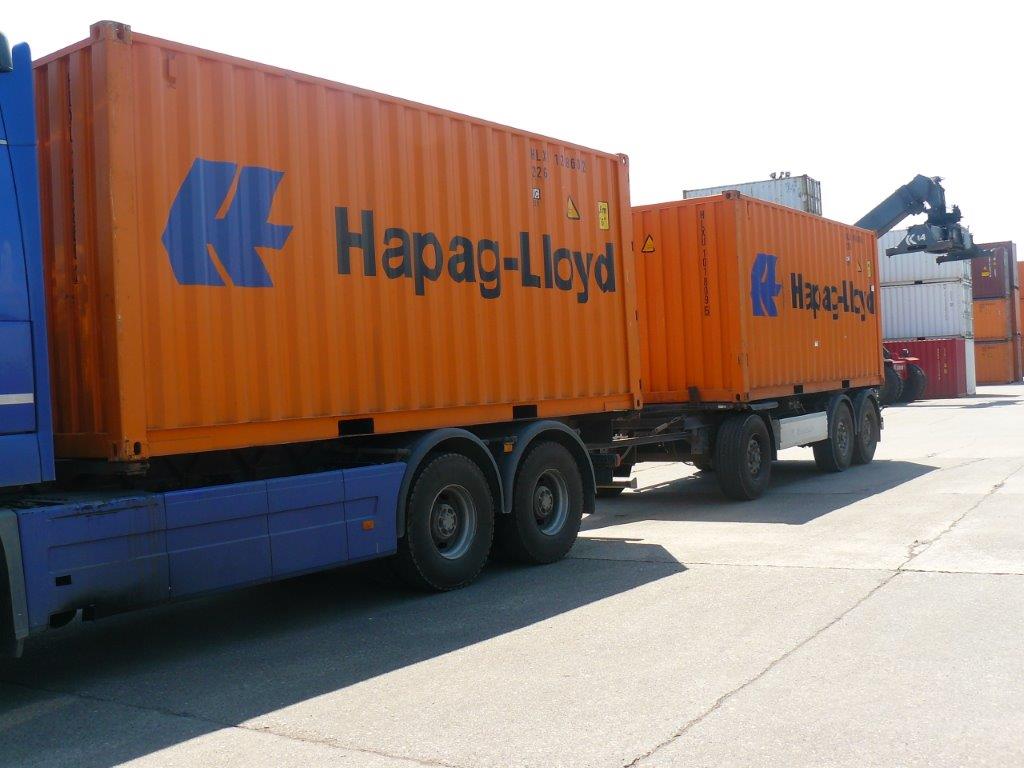 Camion Hub Dacia
